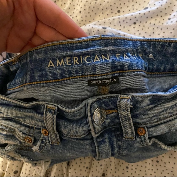 American Eagle Distressed Hi Rise Denim Skirt 00 - Picture 5 of 5
